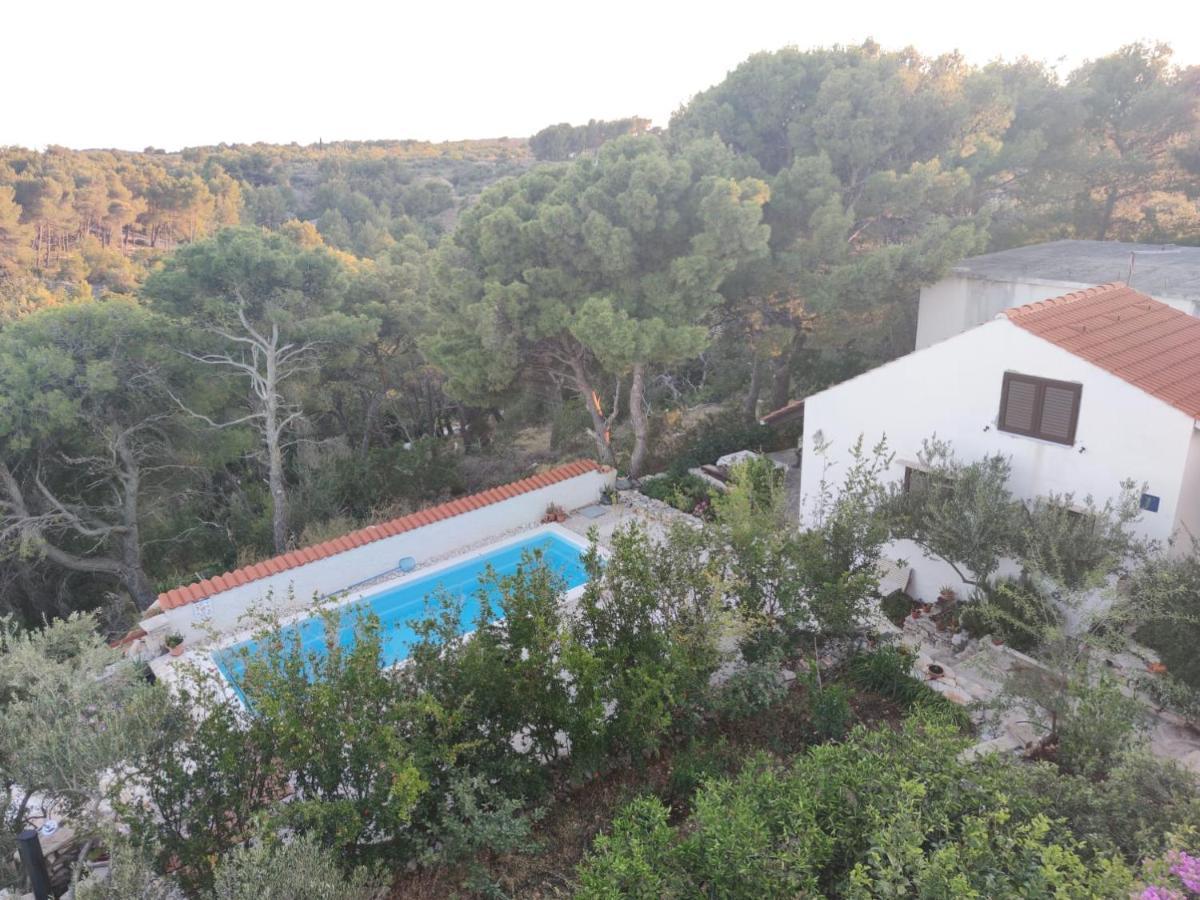 Vacation House Milka Milna  Εξωτερικό φωτογραφία