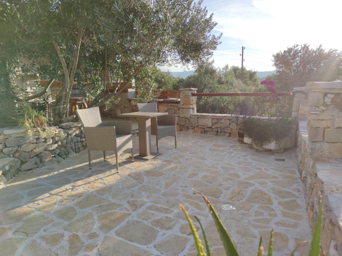 Vacation House Milka Milna  Εξωτερικό φωτογραφία